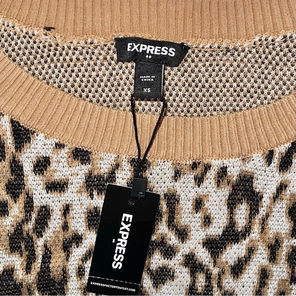 Express Cream & Tan Animal Cheetah Print Sweater Sz  XS - Picture 6 of 7